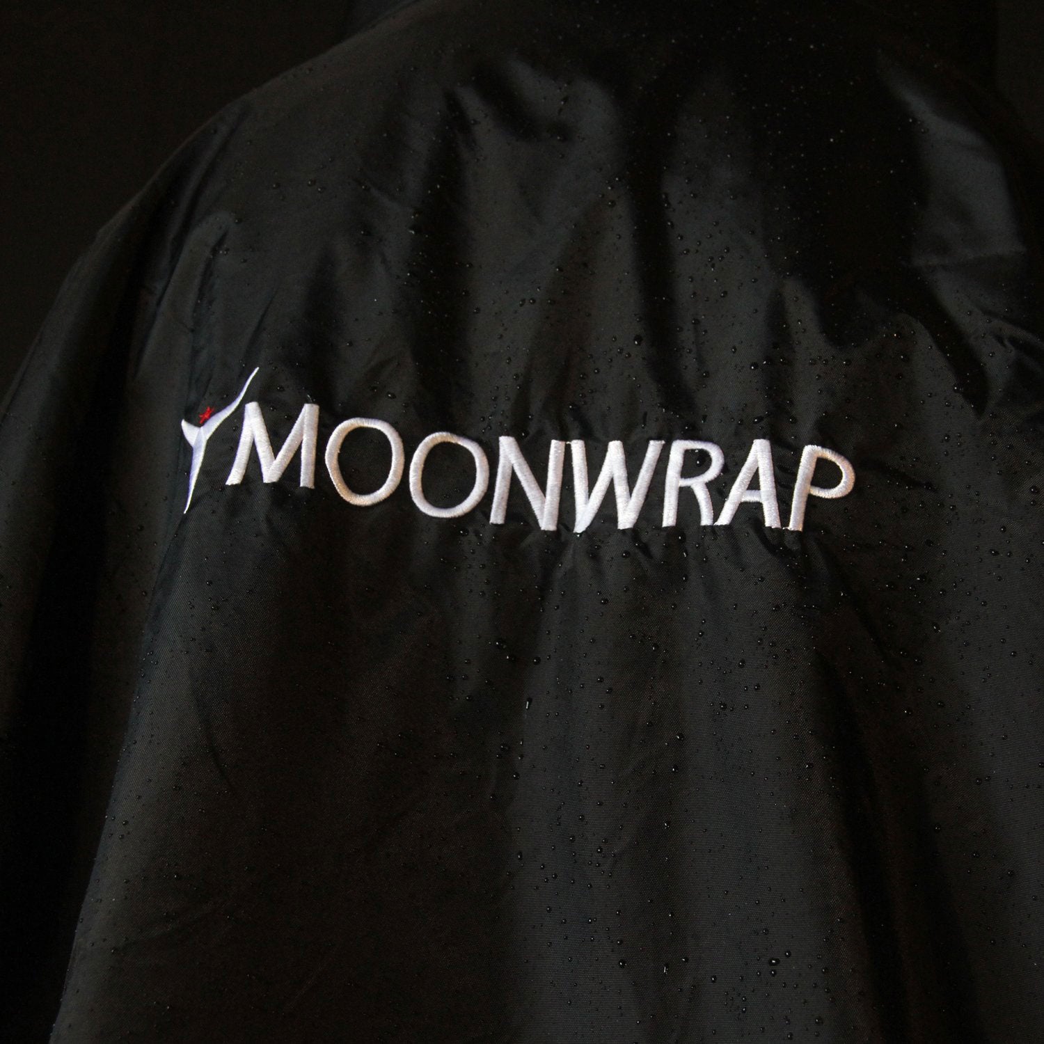 Moonwrap Ultimate Changing Robe Long Sleeve Camo